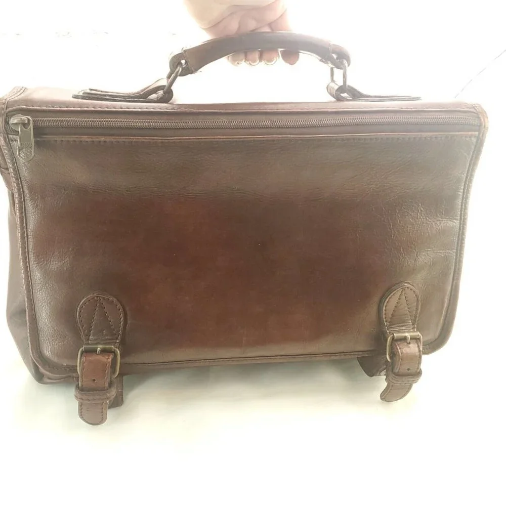 Mens Brown Leather Inner Compartments Pen Holder Zipped Pockets Messenger Bag